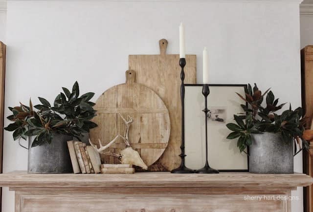 Spring mantel decor ideas in modern heritage style