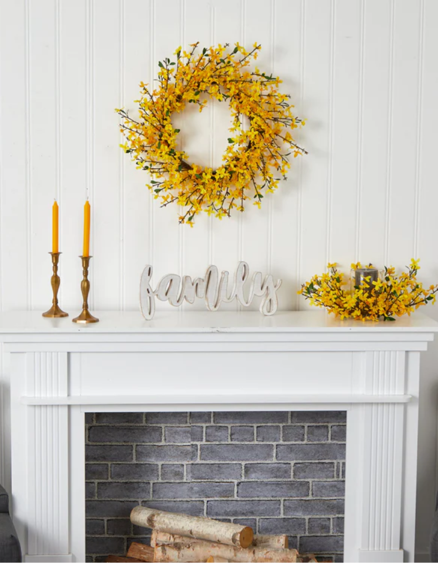 Spring mantel decor ideas in shabby chic coastal style