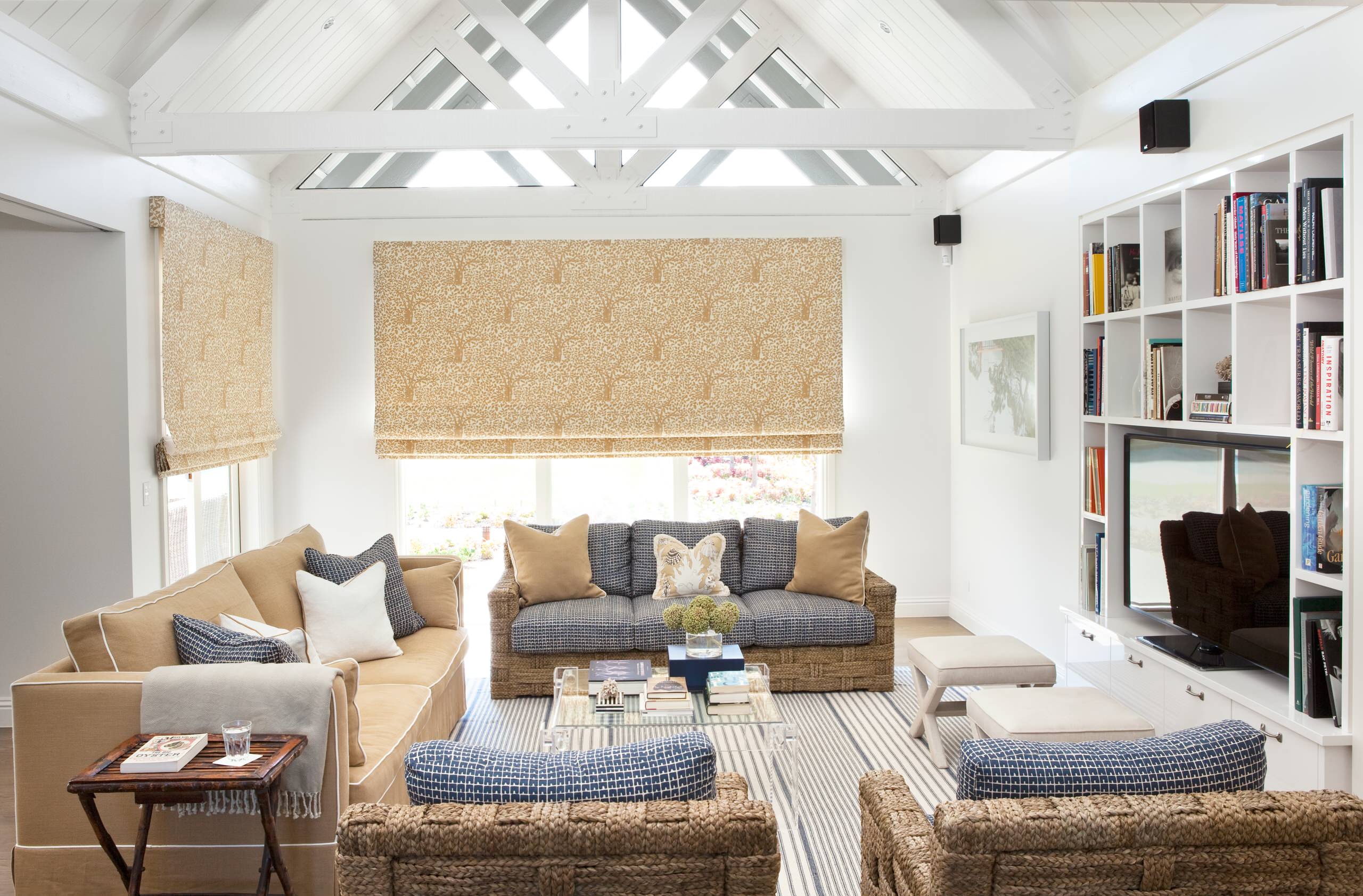 Coastal grandmother aesthetic vs Nancy Meyers interior design styles, example showcasing living room.