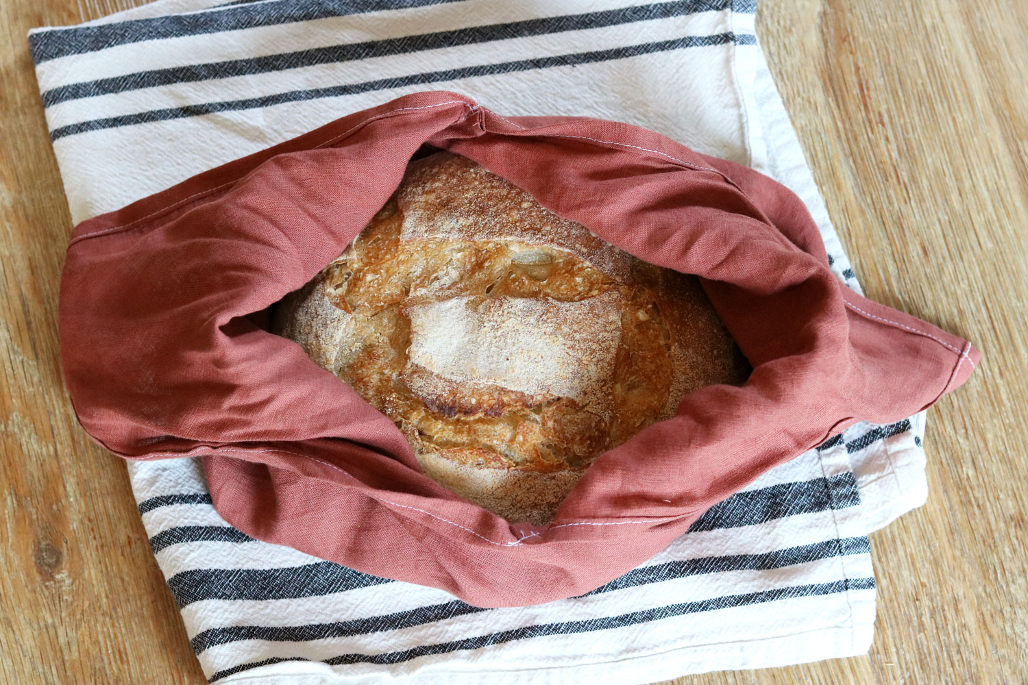 DIY cottagecore decor projects and ideas featuring Linen Bento Bag Tutorial