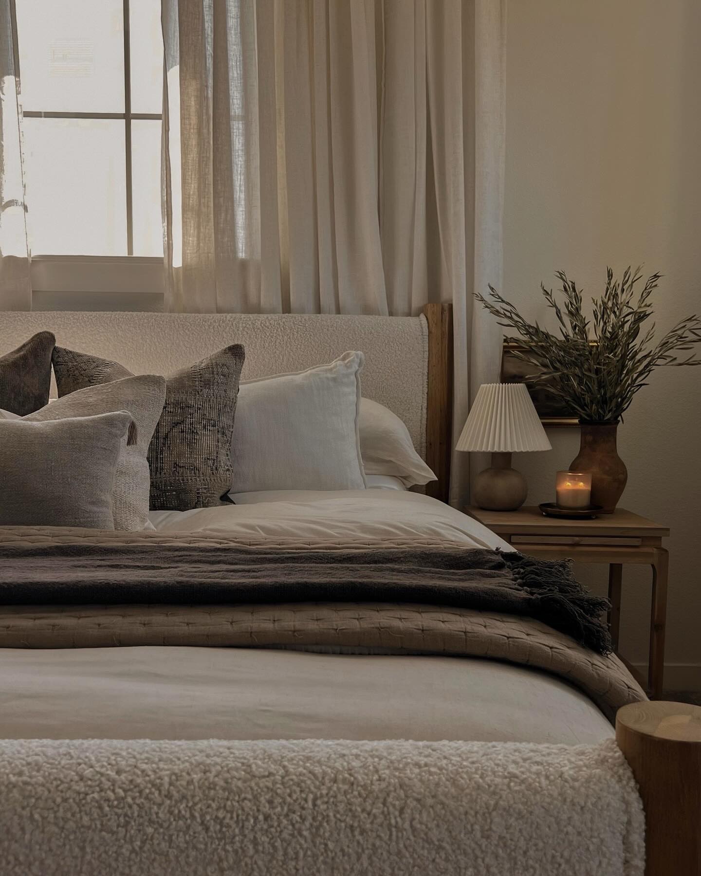 boucle fabric example featuring a bedroom in modern heirloom style