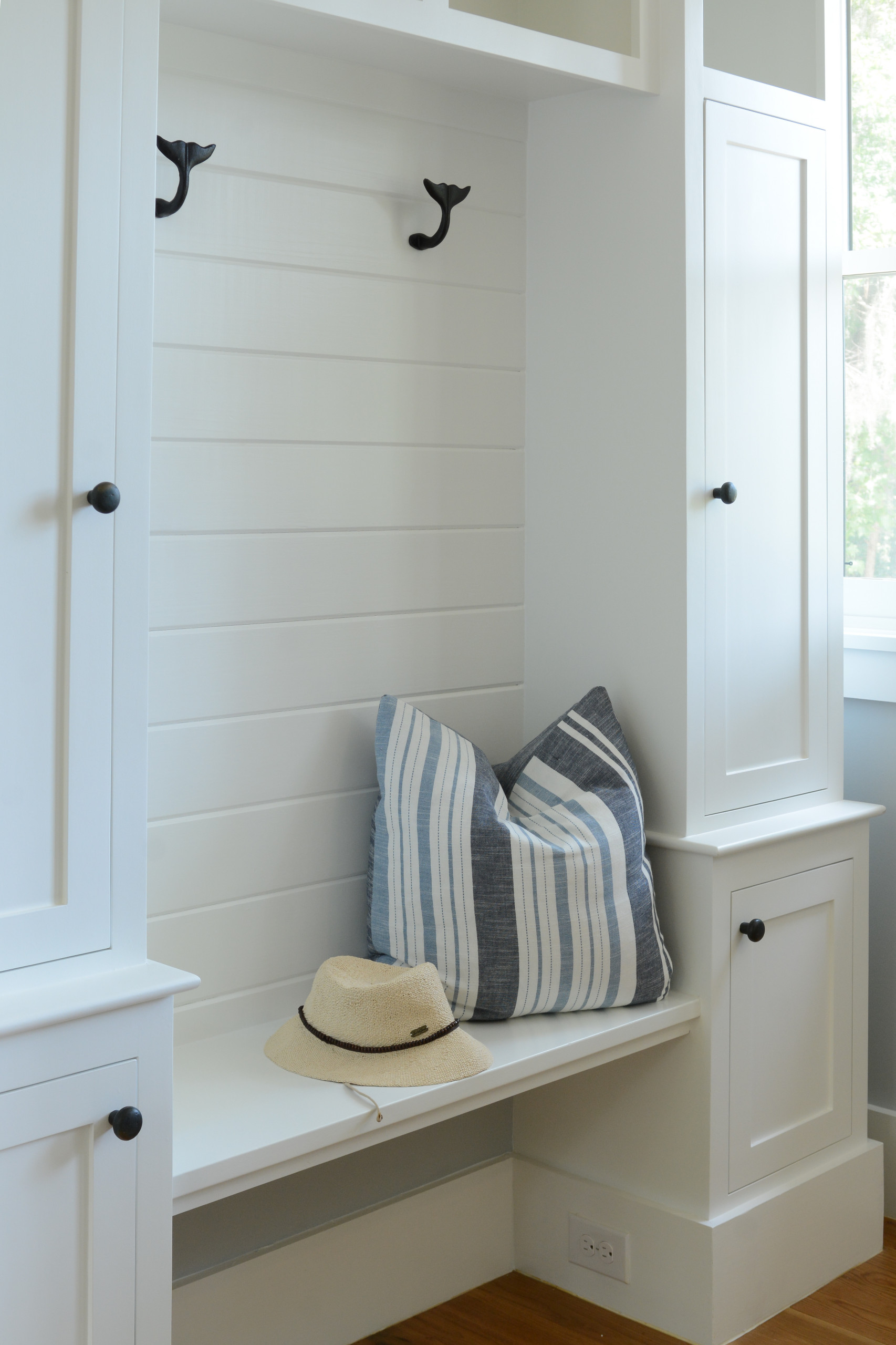 Coastal farm house decor example of entryway for interior design inspo