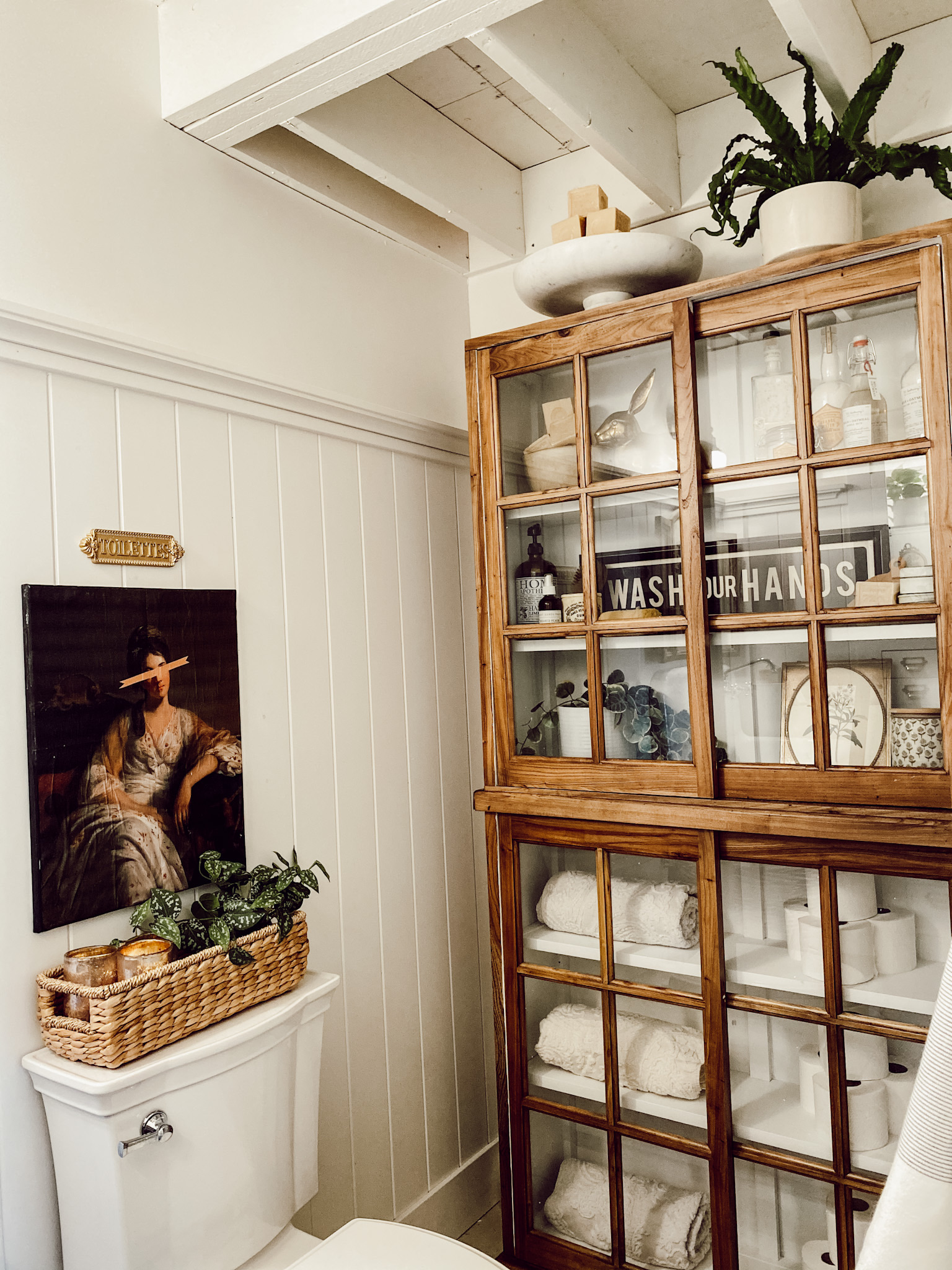 photo featuring traditional cabin bathroom cottage core