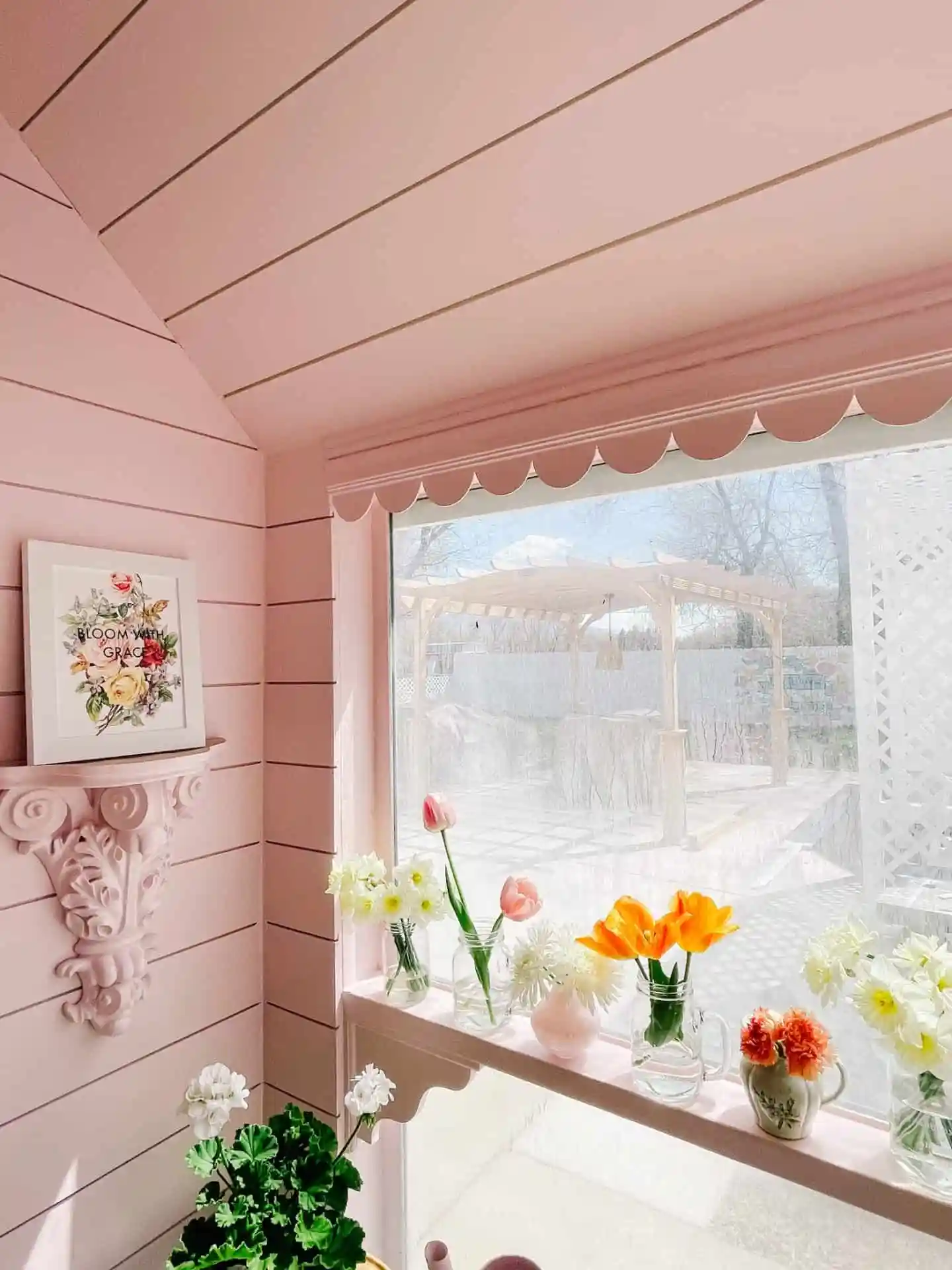 DIY cottagecore decor projects and ideas featuring scalloped wood trim