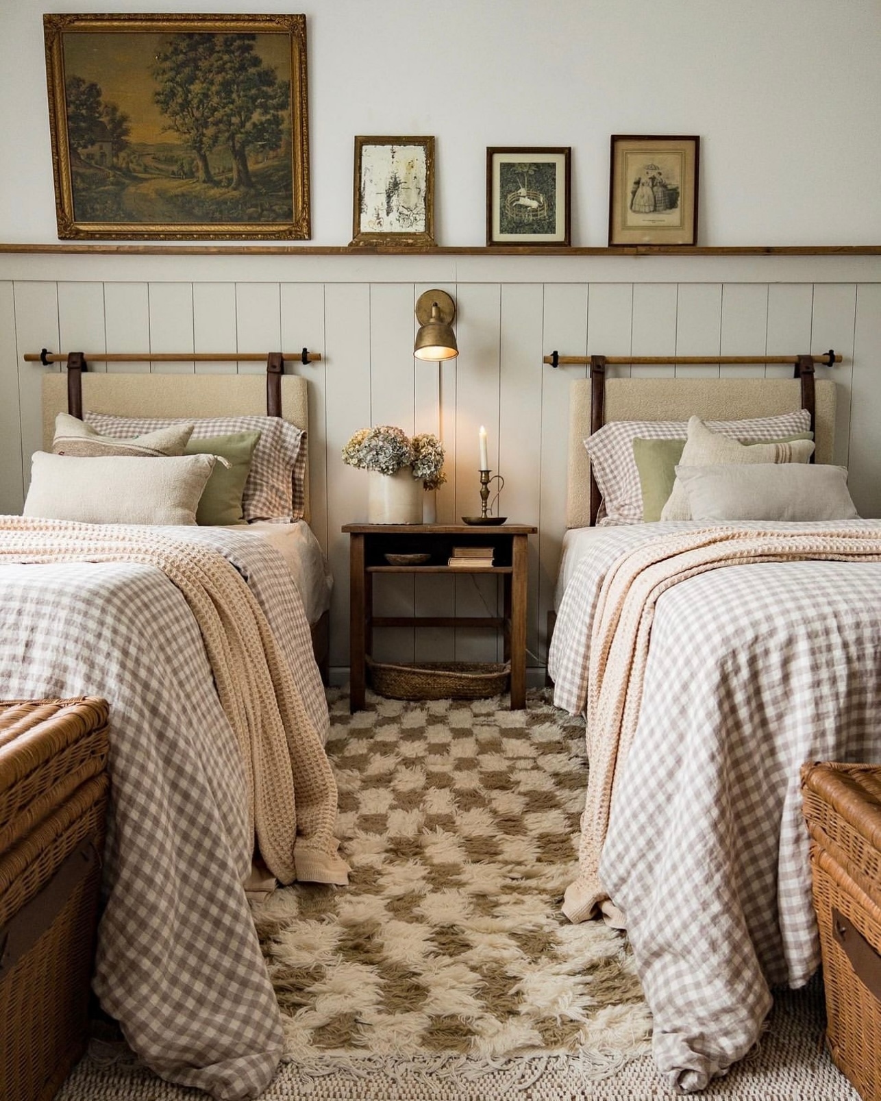 Example of twin cottagecore bedroom ideas featuring chic style in neutral rustic style