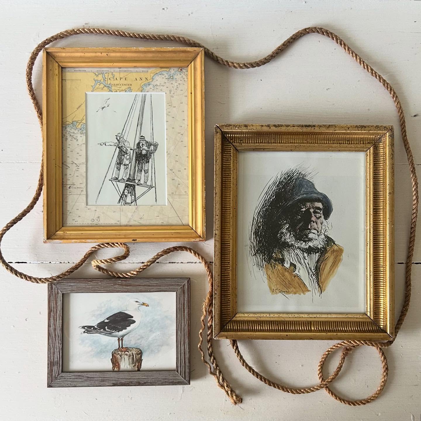 Decor scene that shows the fisherman aesthetic trend in a traditional style.