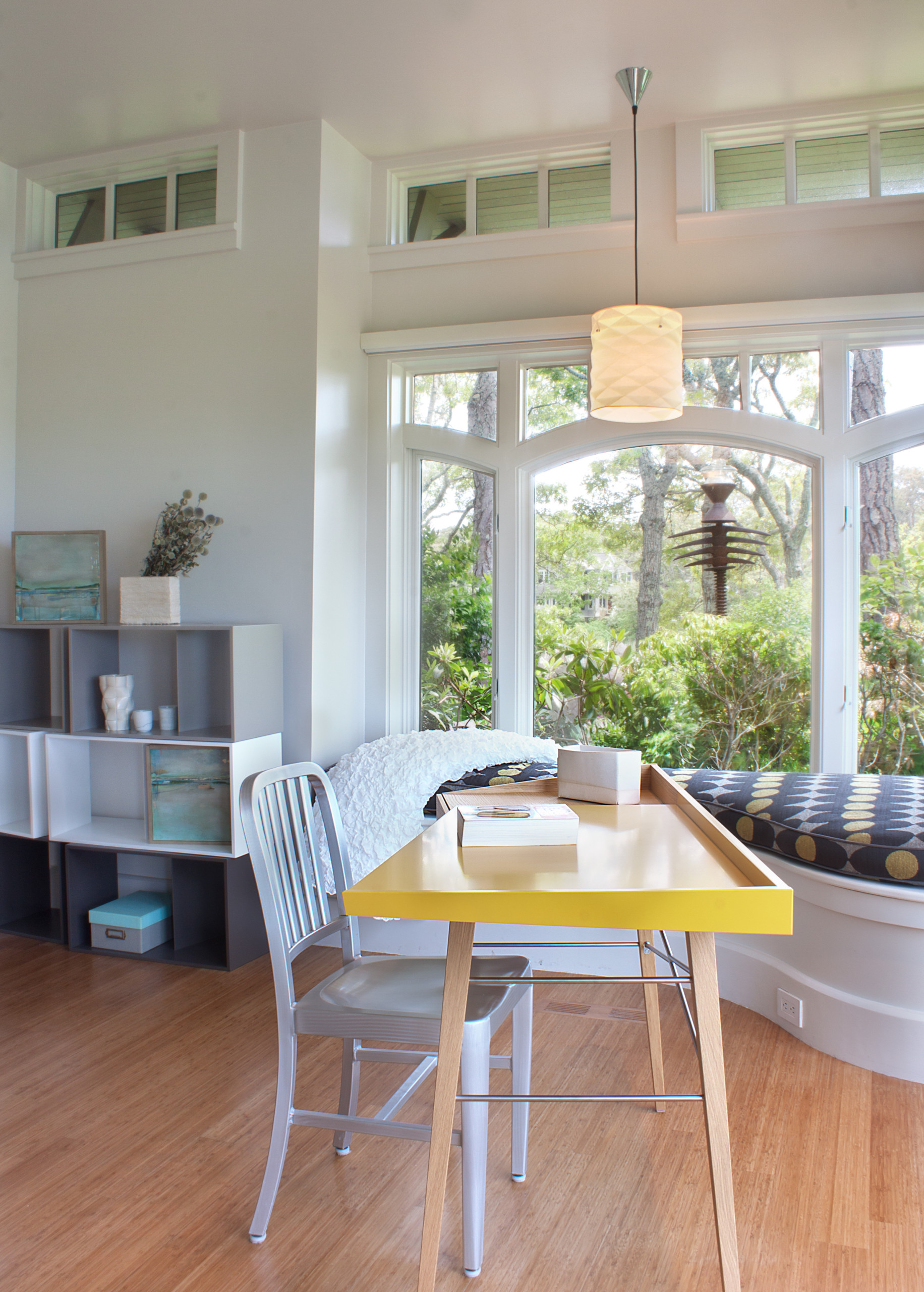Image showing family room in Cape cottage home tour showing cottage home decorating ideas