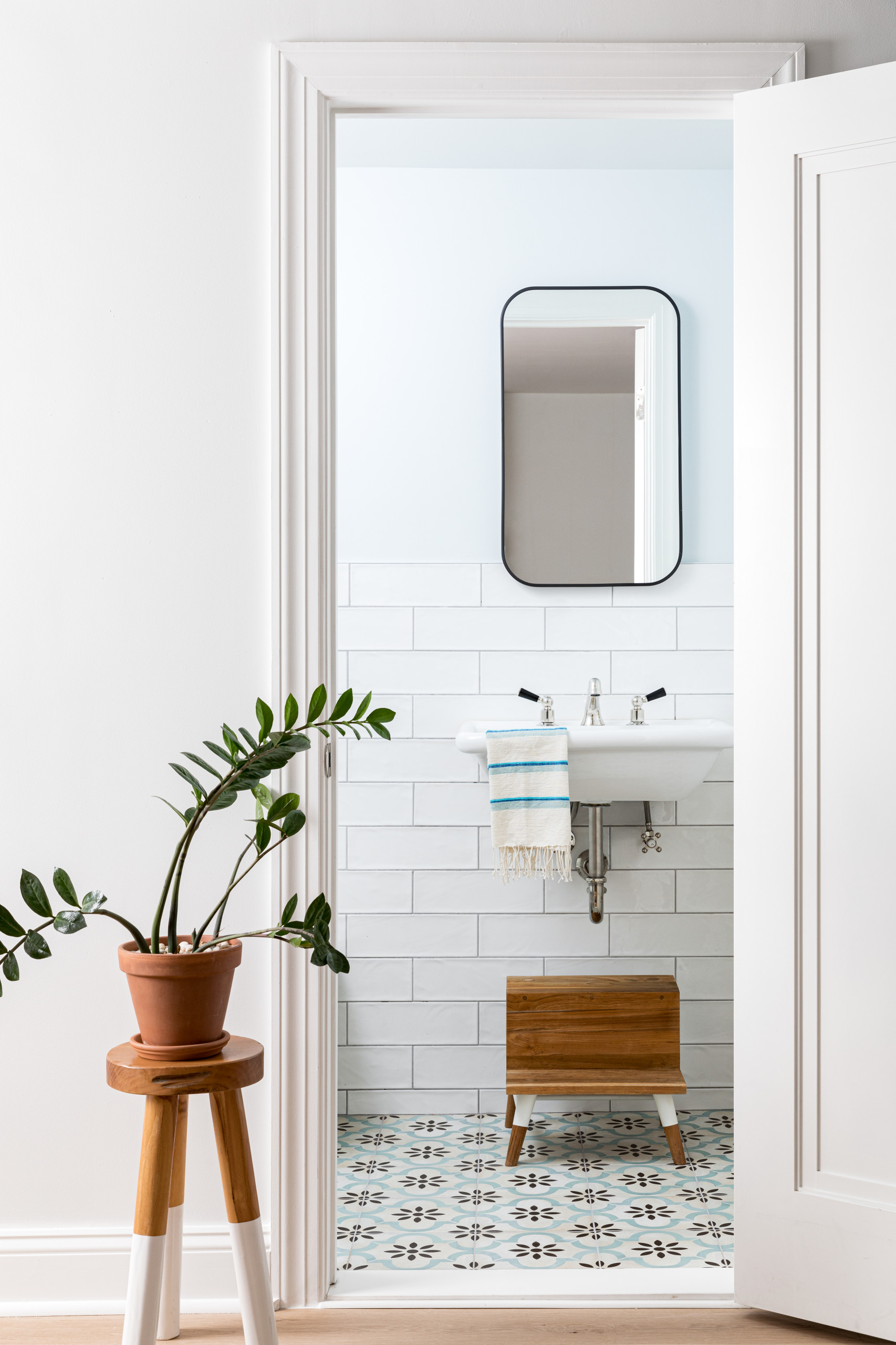 Modern brownstone home tour in Scandinavian-inspired style bathroom