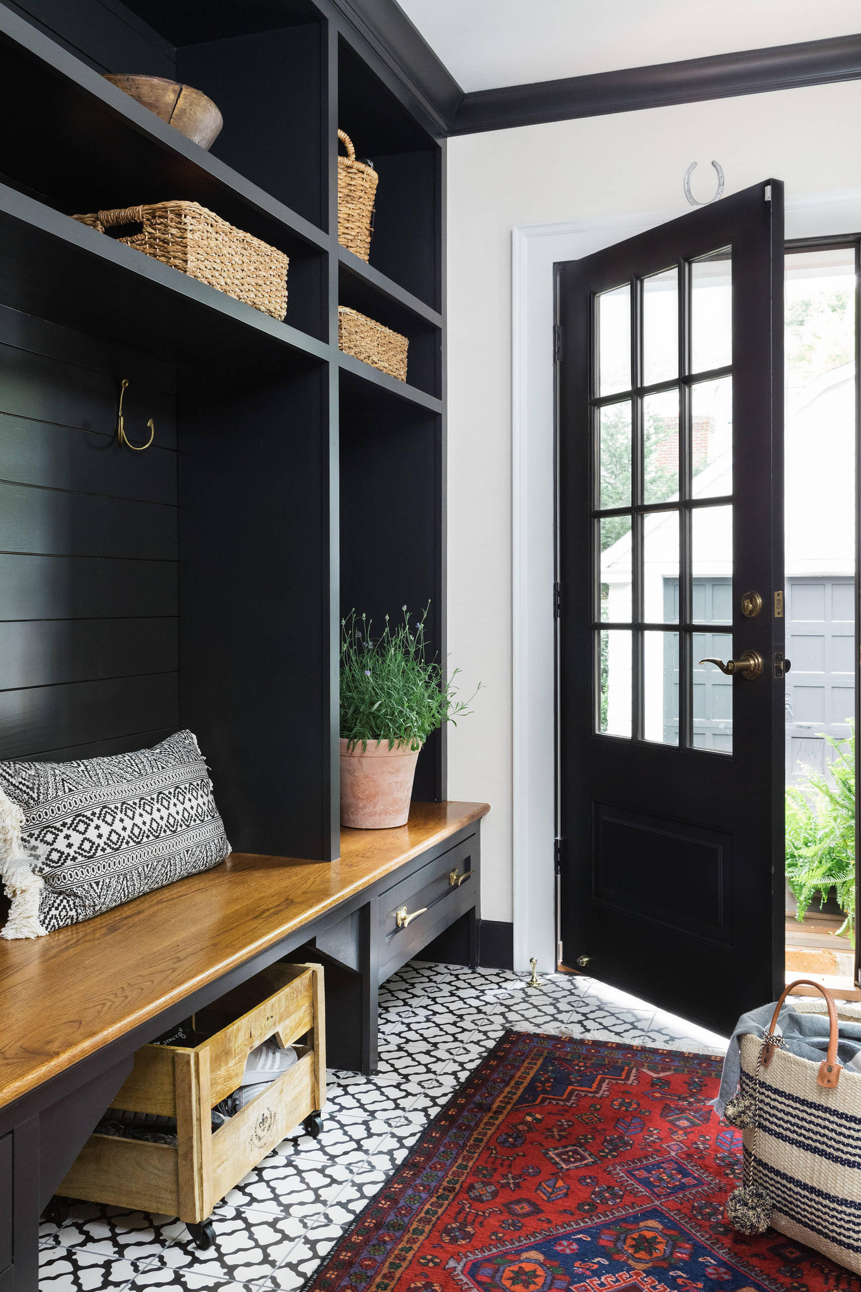 Charming home tour featuring colonial home decor style mudroom