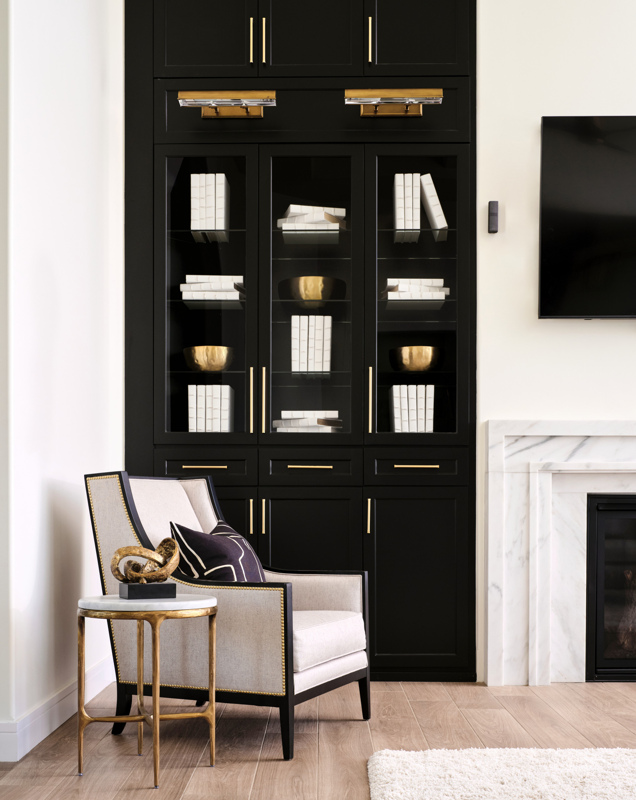 Home Tour in modern contemporary interiors in nebraska home