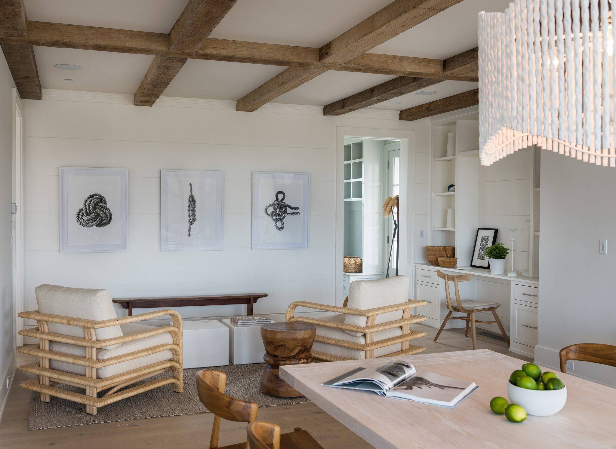 modern farmhouse decor home tour featuring coastal contemporary style
