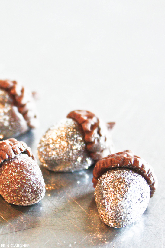 fall spread ideas with glitter and sparkles by the cake blog