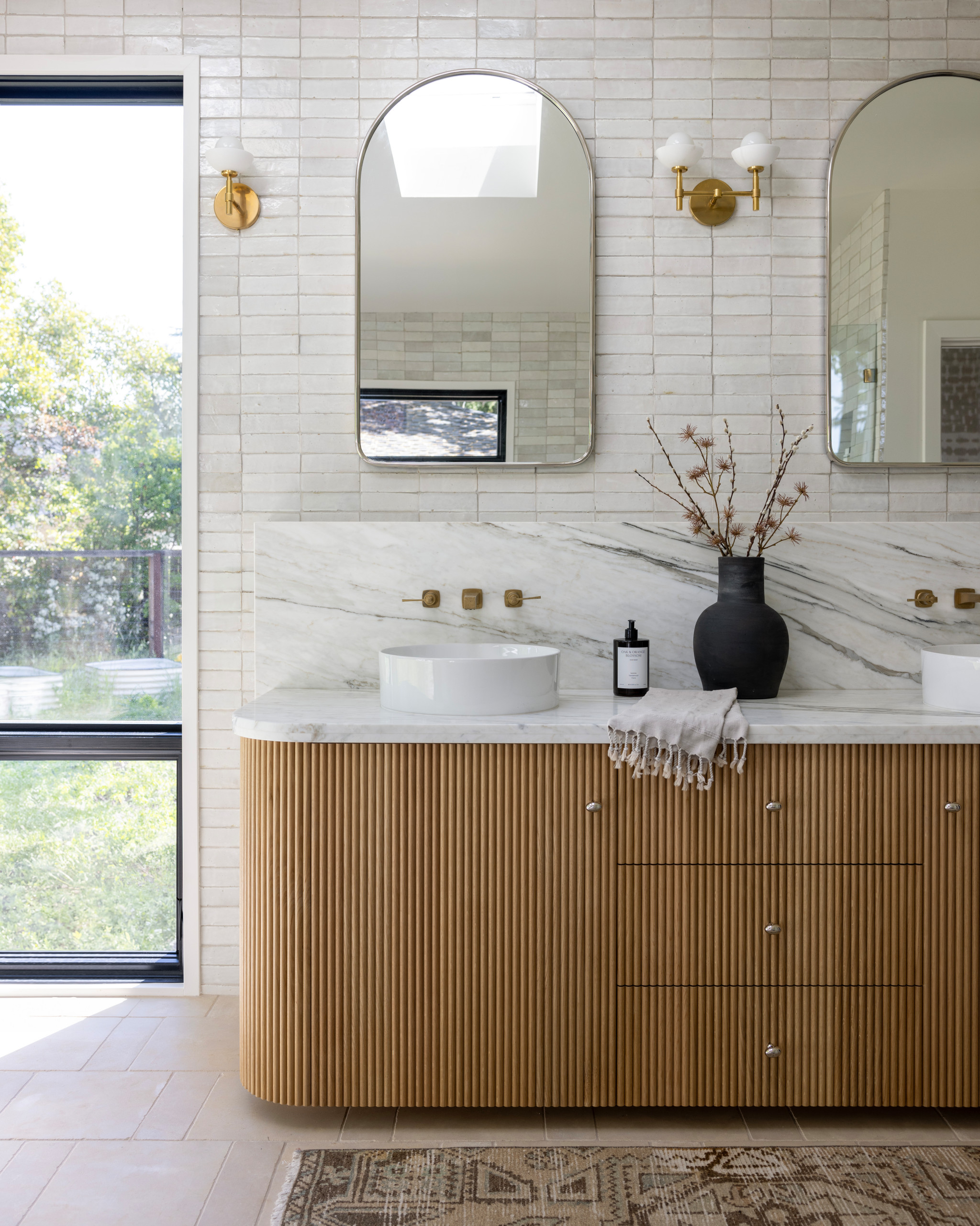 Organic modern home tour example featuring bathroom