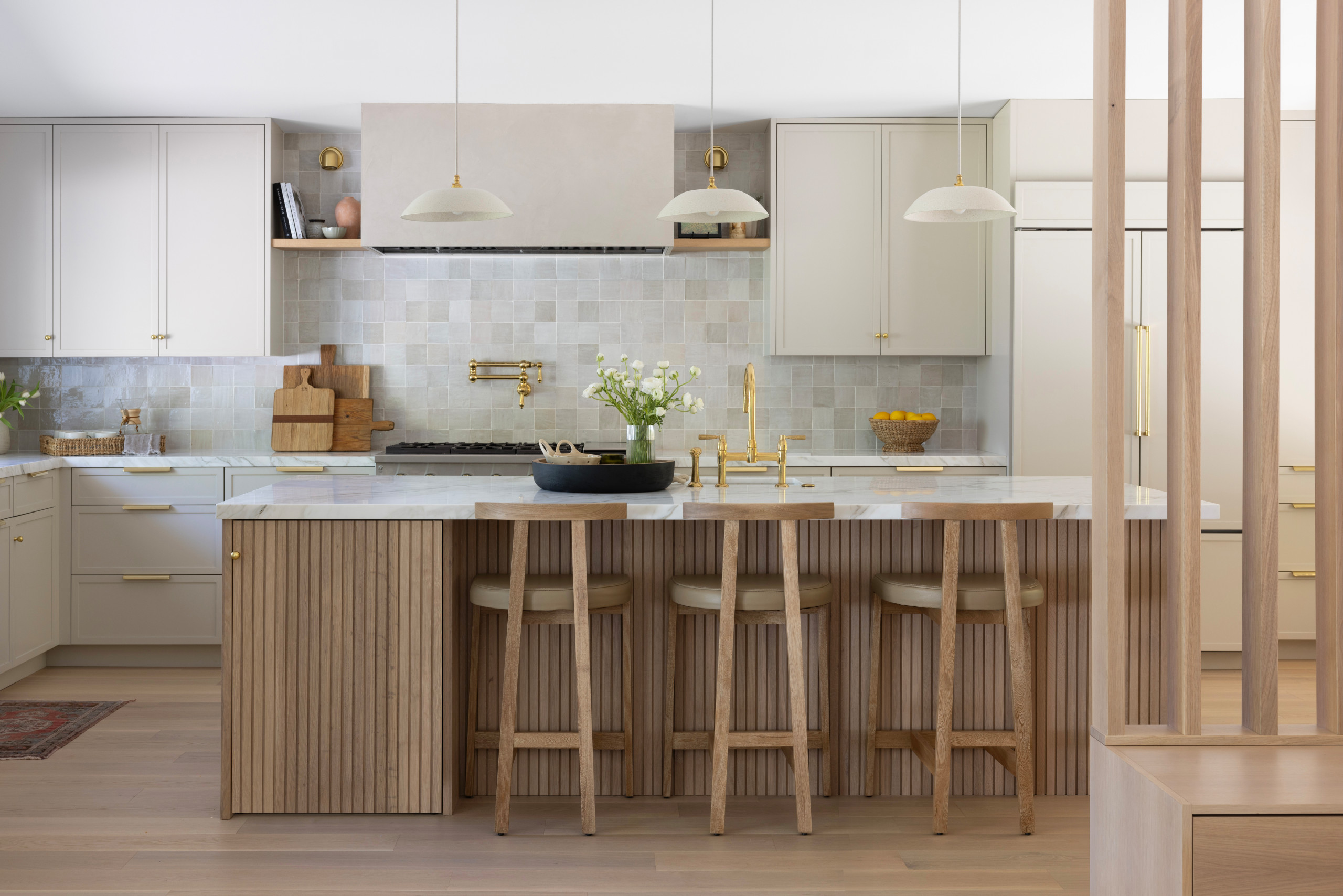 Organic modern home tour example featuring kitchen