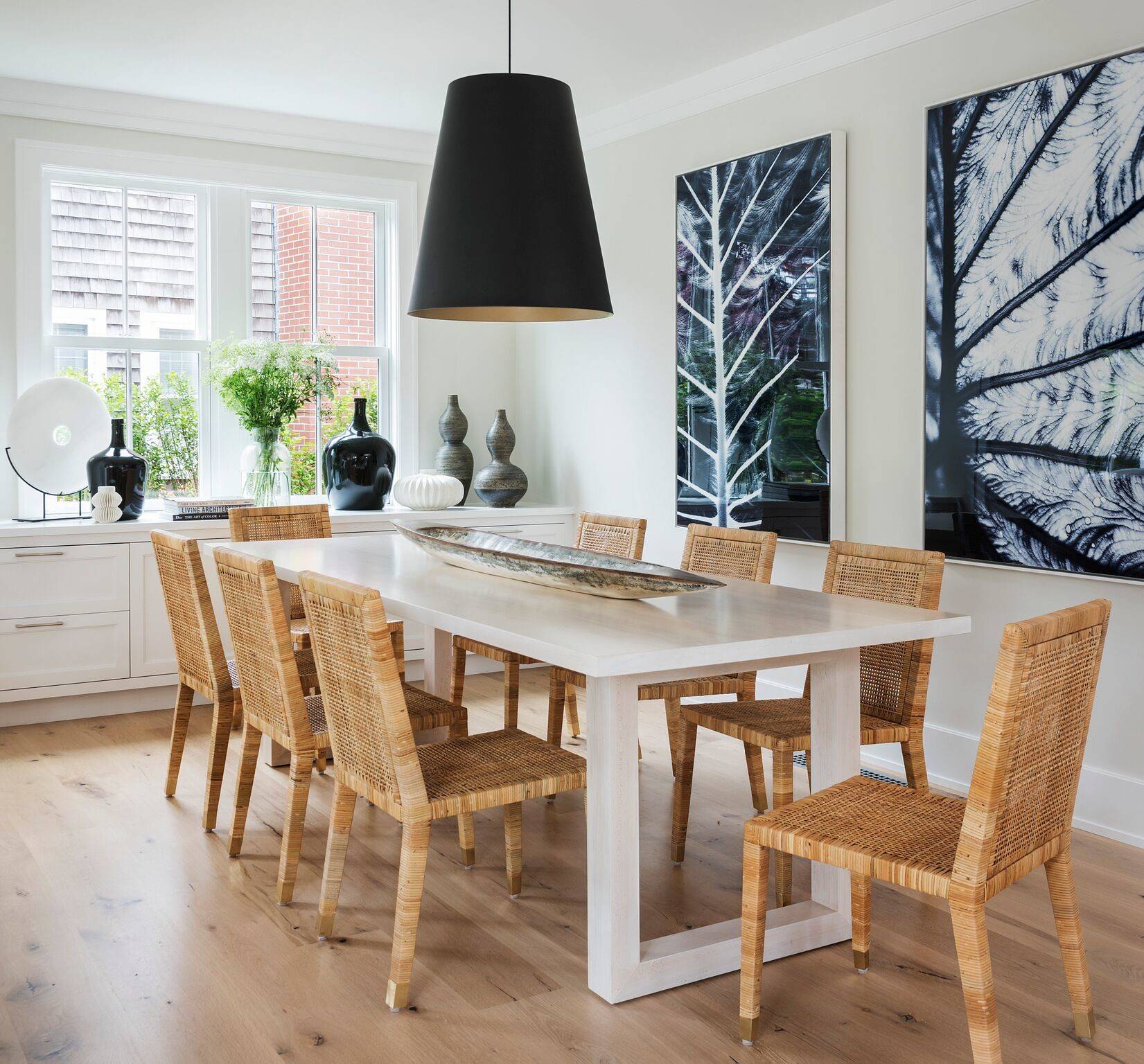 Home tour of West Chester, a modern coastal home designed by Cindy Hayes