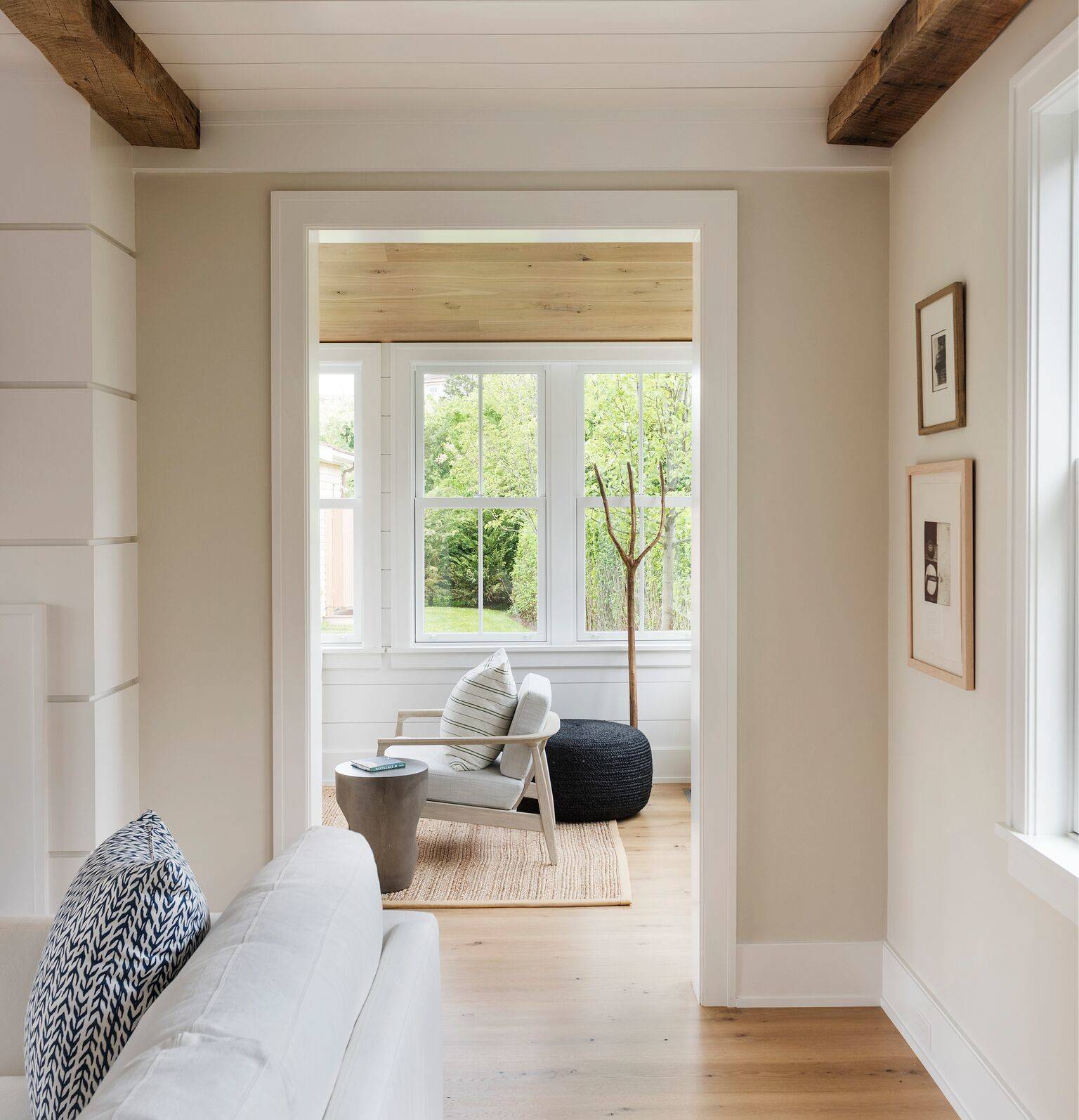 Home tour of West Chester, a modern coastal home designed by Cindy Hayes