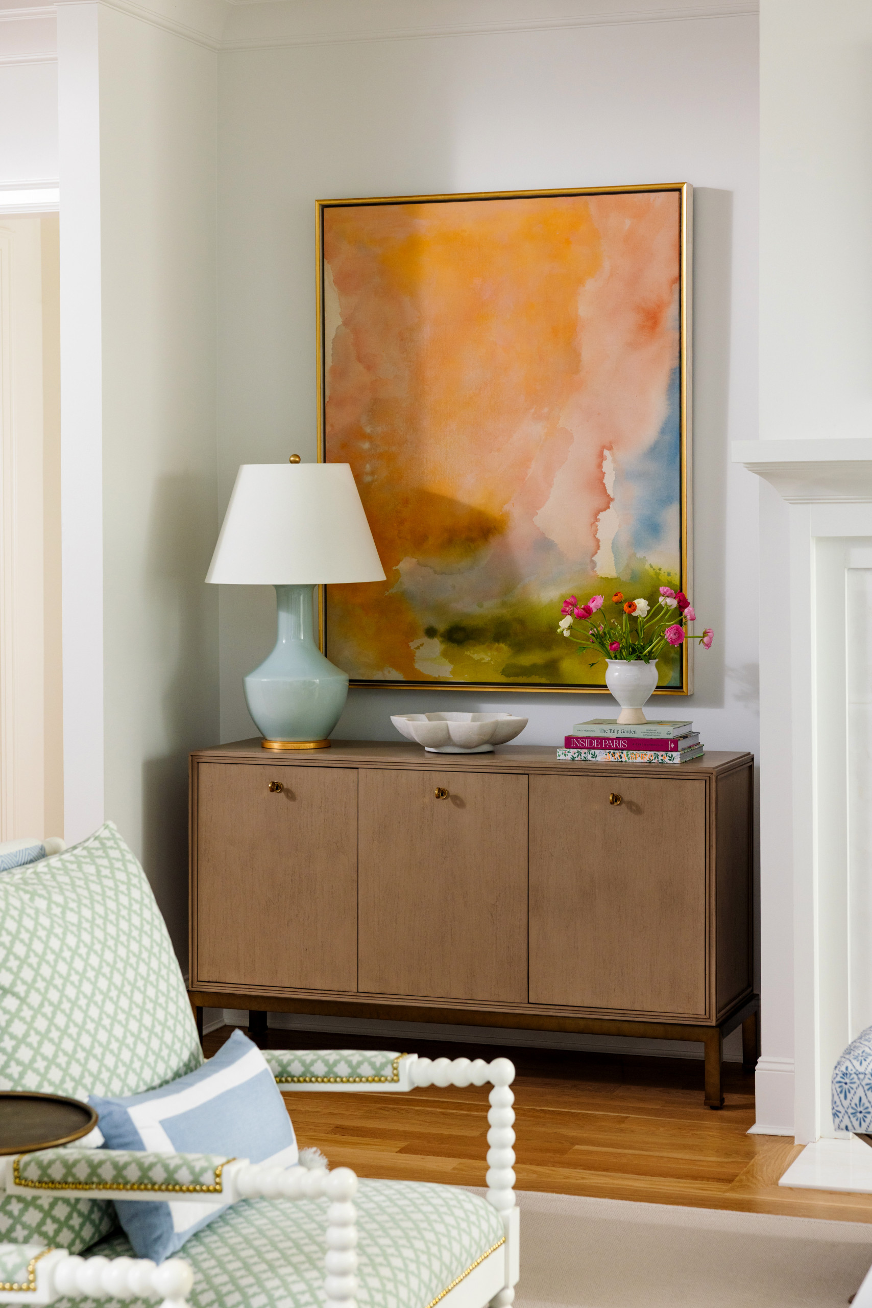 Transitional Southern interior design, home tour featuring a transitional home decor style entryroom