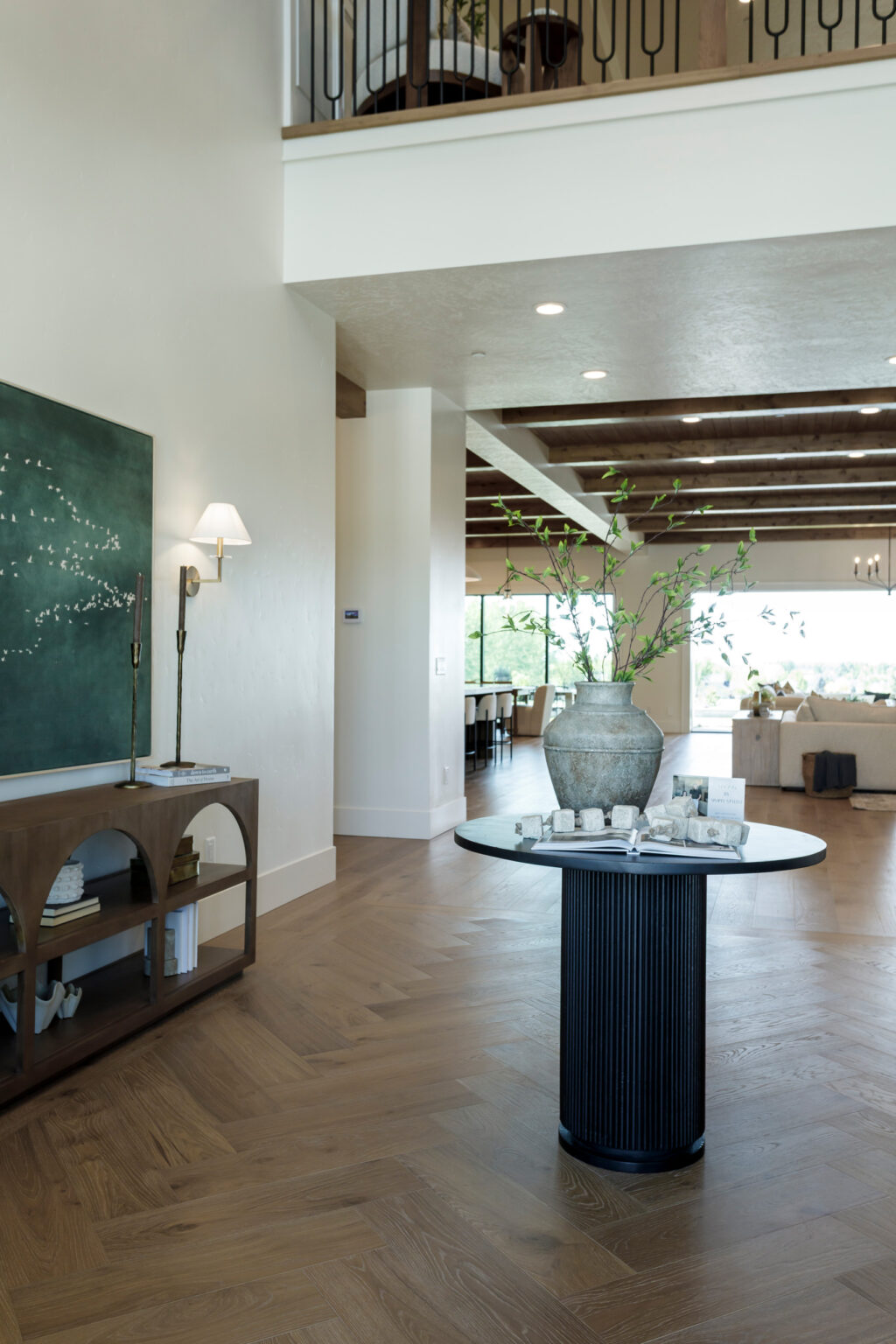 Creekside Home Tour: Transitional Interior Design Elegance - shabbyfufu.com
