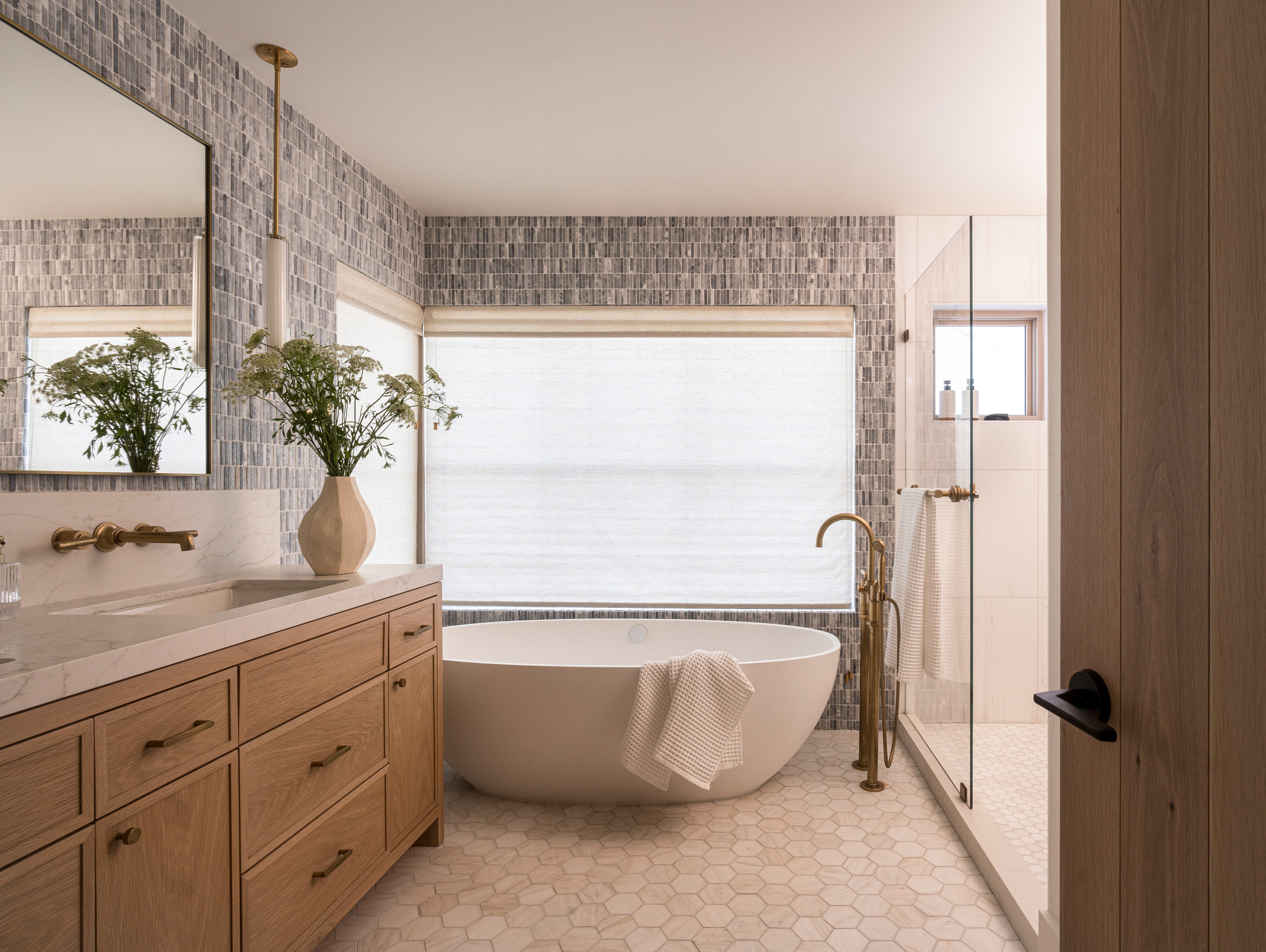 Bathroom in modern transitional decor style featured in Wine Country Luxury home tour