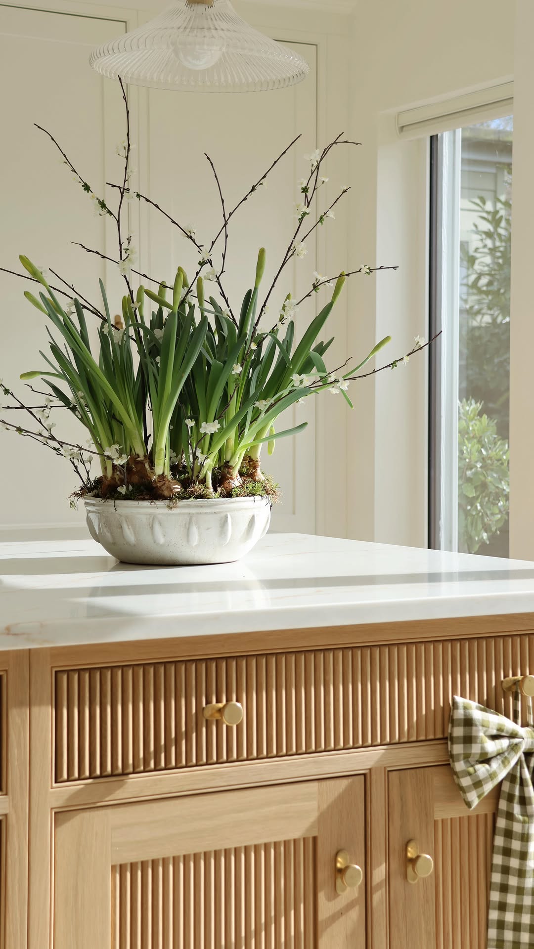 Spring greenery decor ideas and inspiration example of easy ways to refresh home for the season