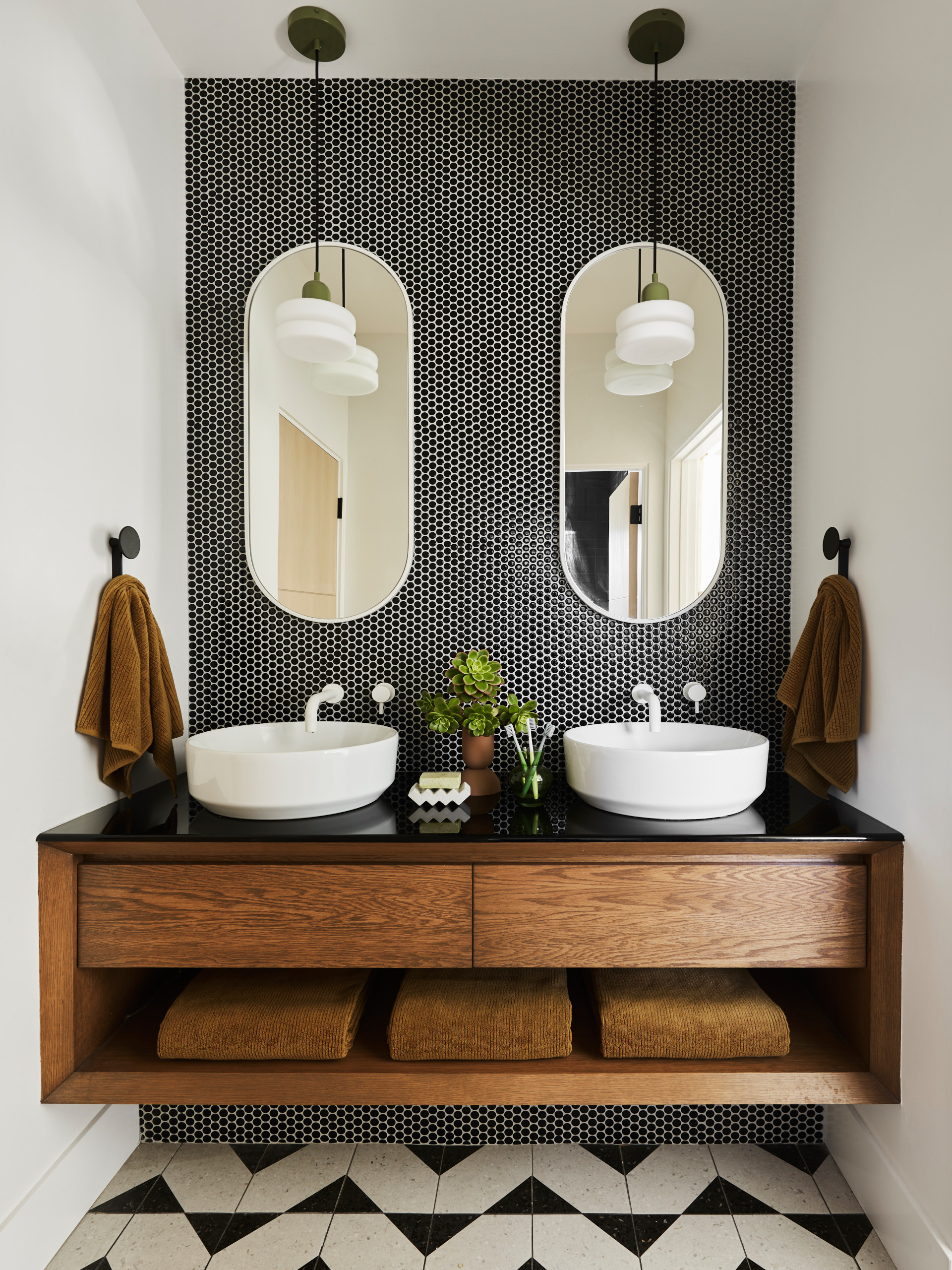 cozy minimalist home tour bathroom idea