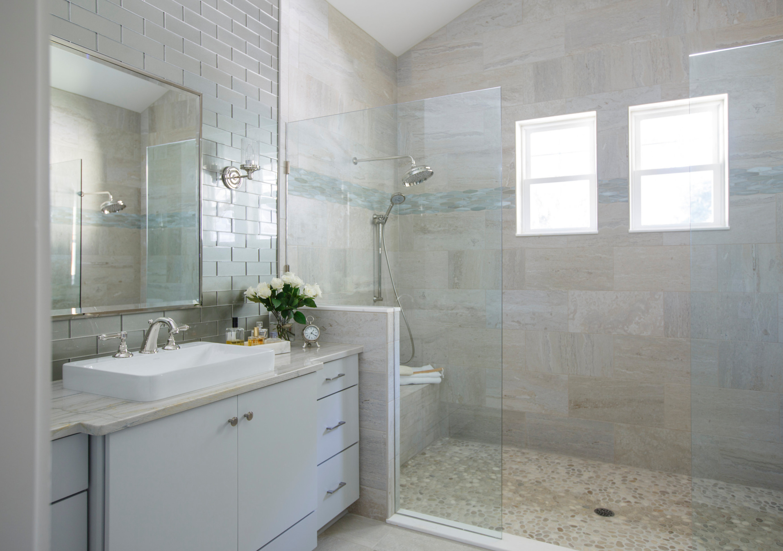 southern coastal home tour bathroom