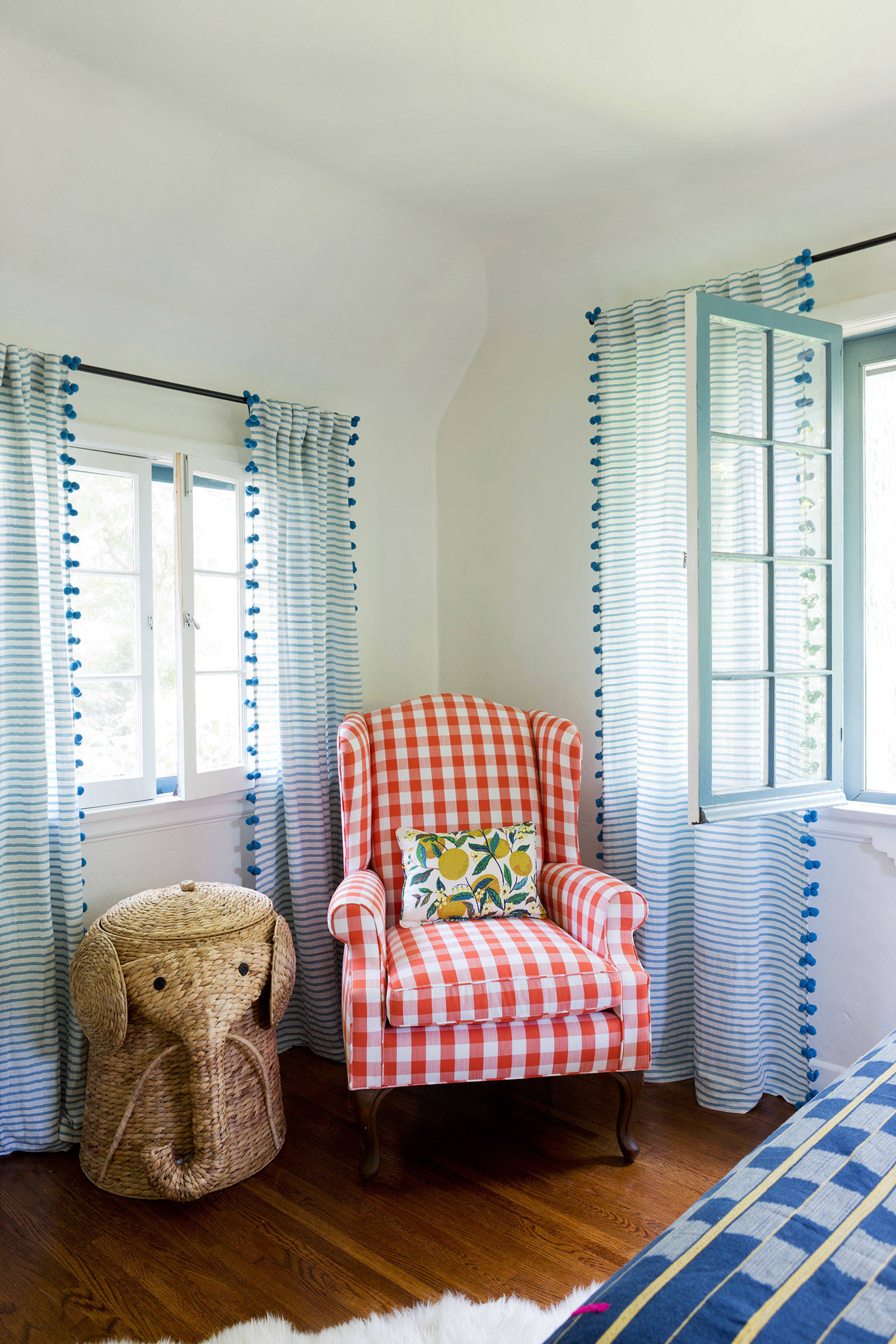 Home tour featuring a california with modern cottage interiors showcasing a child's bedroom.
