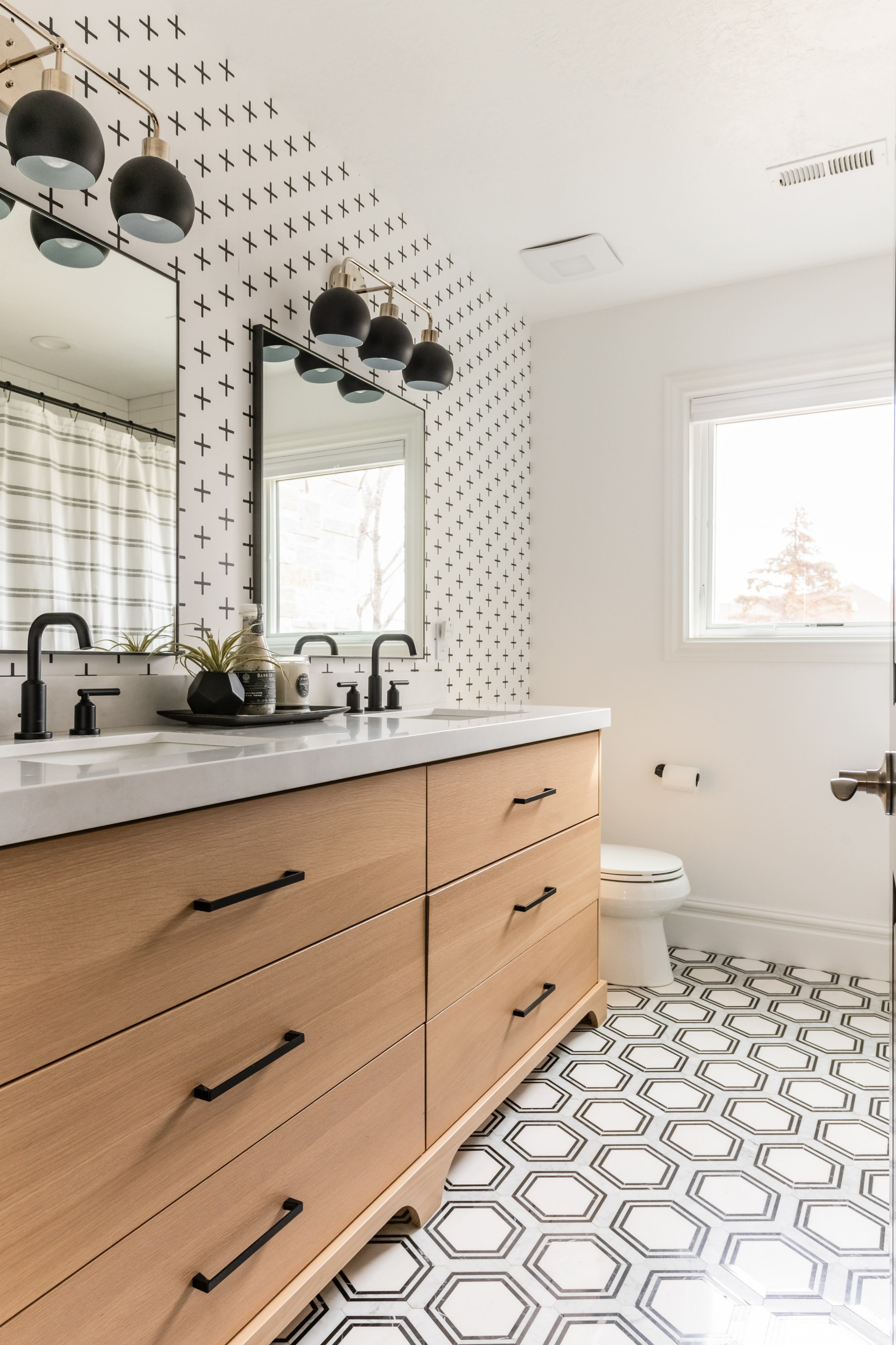 Home tour featuring draper refresh house bathroom in transitional home design