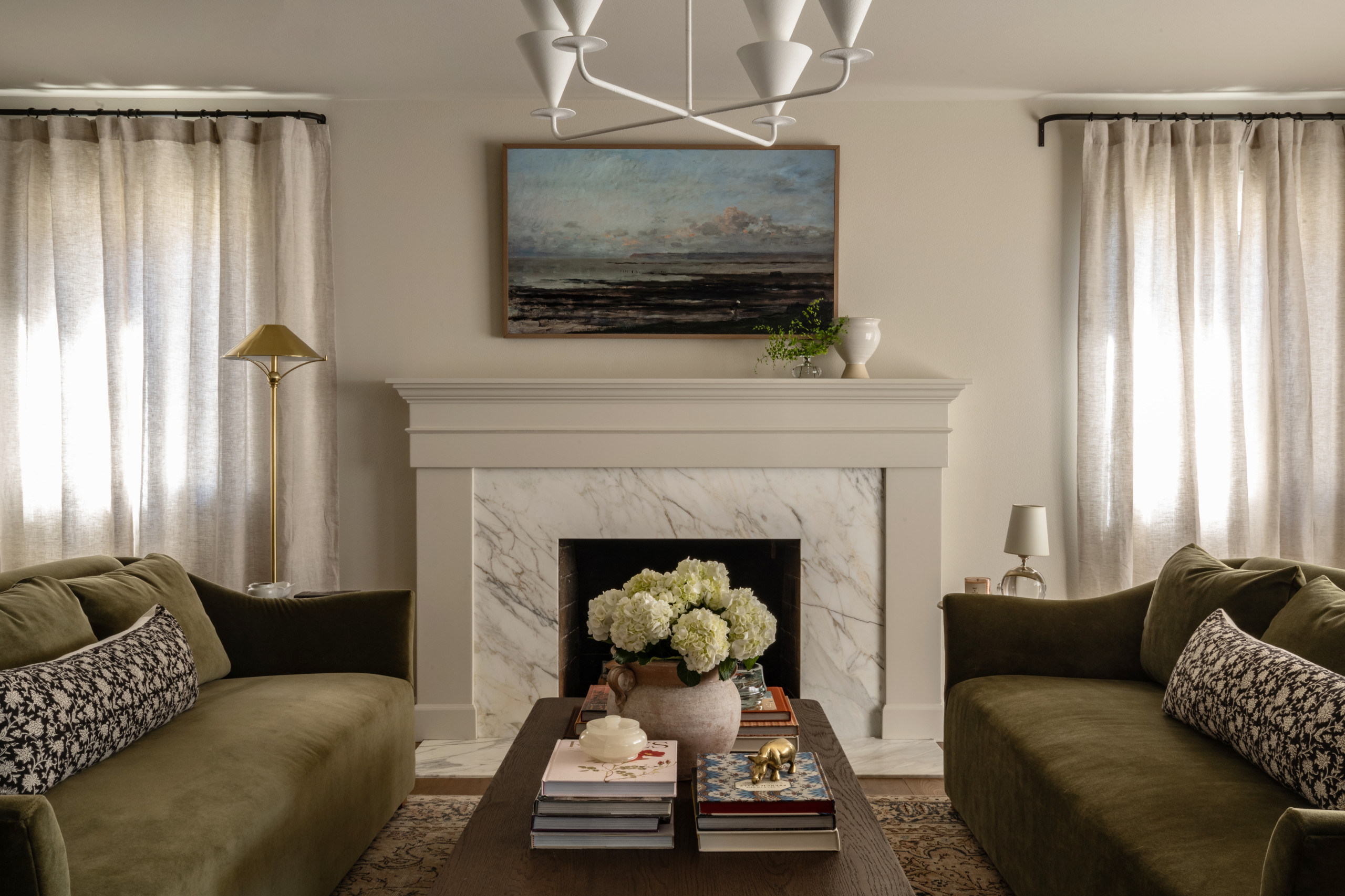 Sophisticated modern traditional home tour featuring the timeless Vista project designed by Jessica Nelson Design featuring a living room.