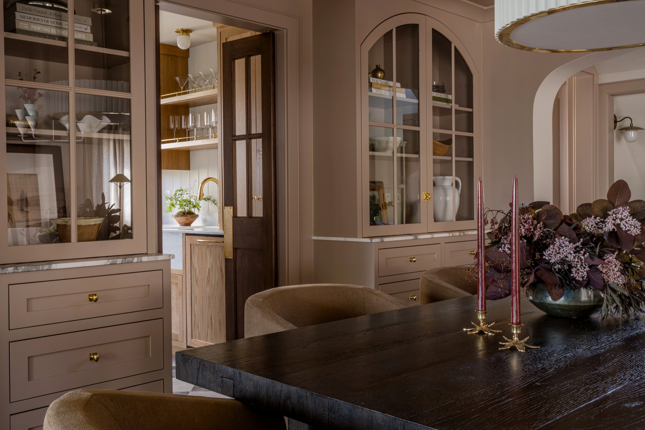 Sophisticated modern traditional home tour featuring the timeless Vista project designed by Jessica Nelson Design featuring a dining room