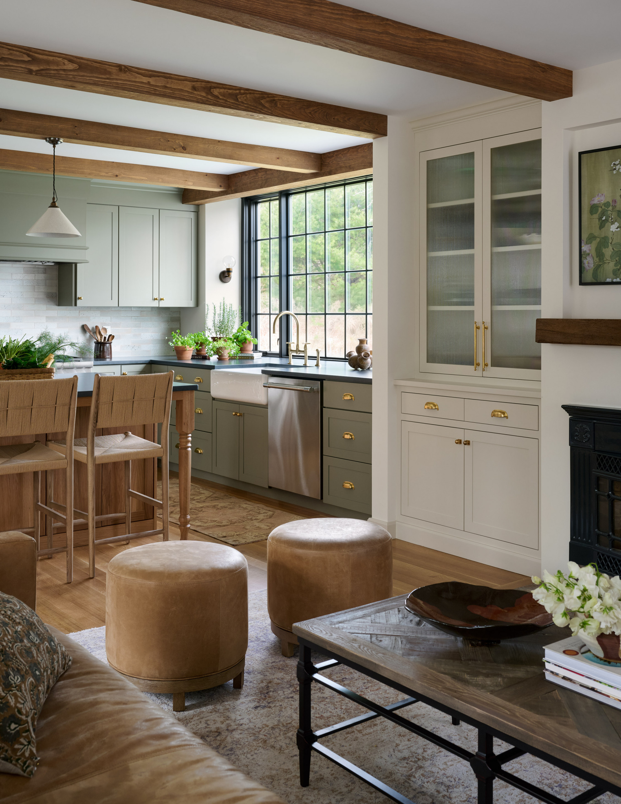 Kitchen from Seaside Colonial home tour designed by Beige and Bleu Design Studio in modern transitional heritage style.