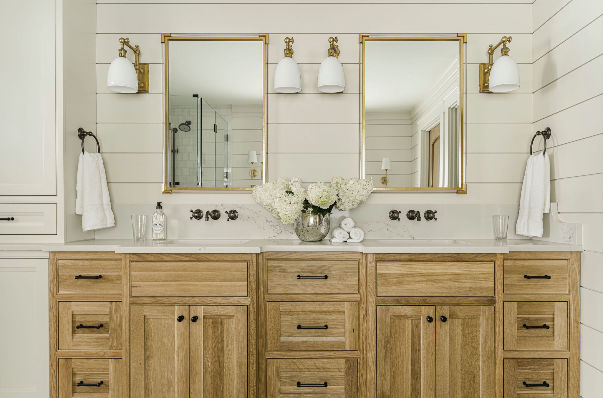 Home tour with strong modern southern style featuring the Davidson Village Charmer home.