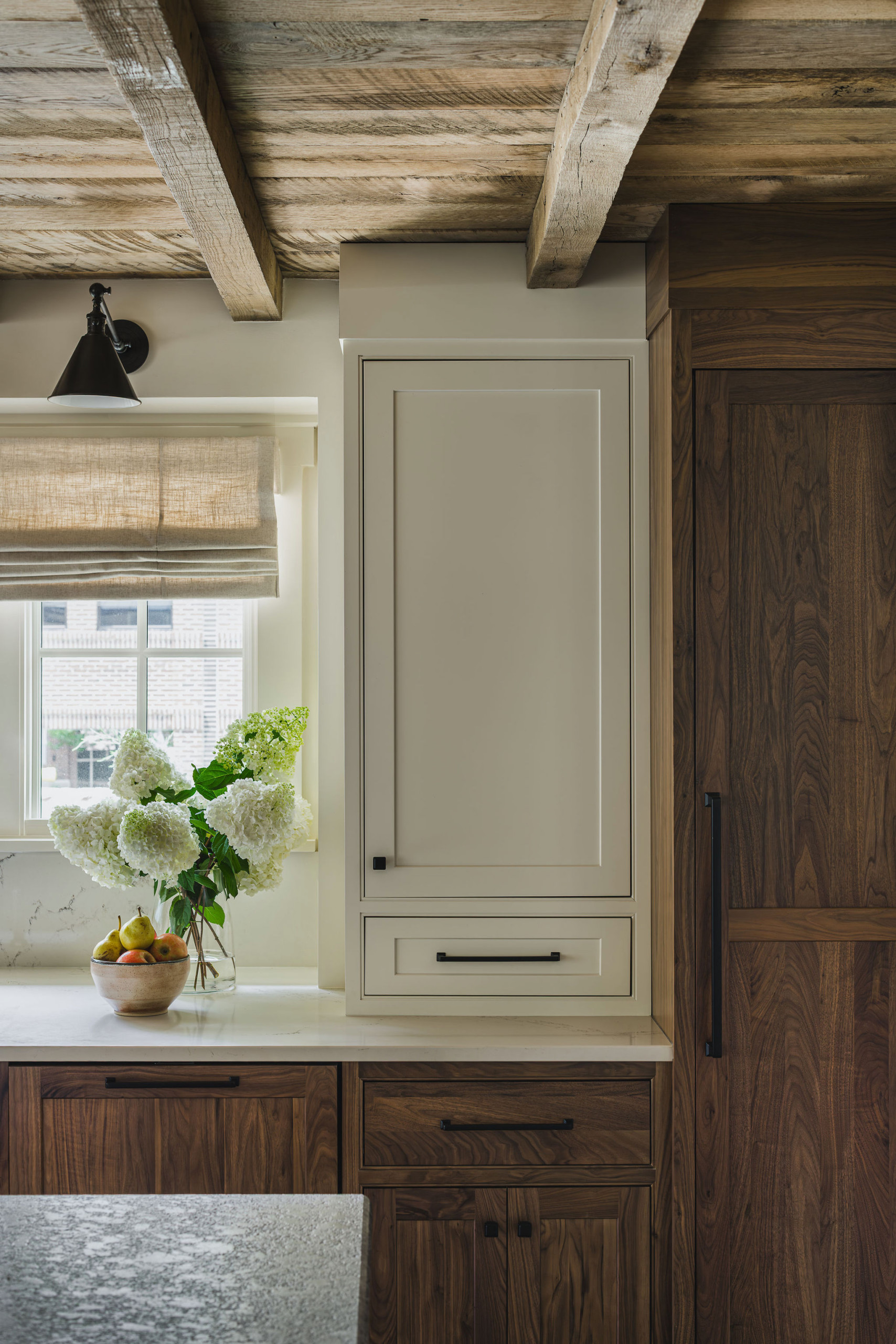 Home tour with strong modern southern style featuring the Davidson Village Charmer home.